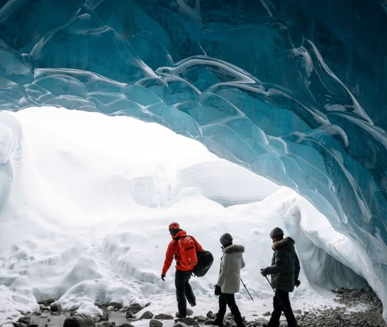 Iceland: 3-Day Tour with Golden Circle and South Coast - Transportation, Group Size, and Overall Value