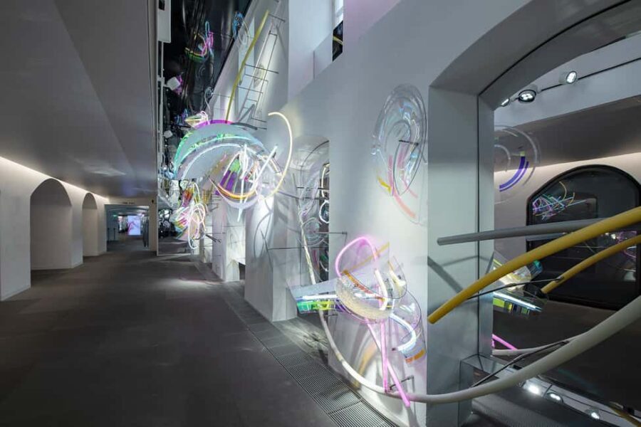 Innsbruck: Swarovski Exclusive Guided Tour with Drink & Gift - The Guided Tour — A Closer Look