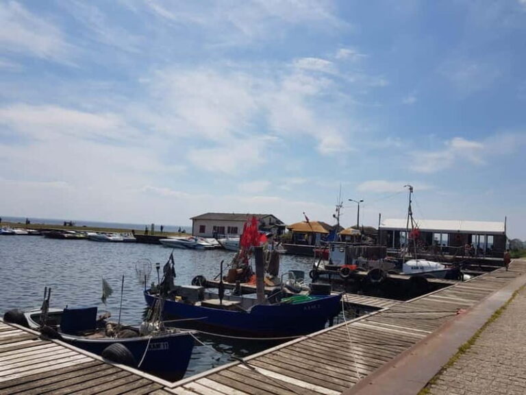 Island taster tour with Swinemünde - Kamminke: An Old Fishing Village with a Story