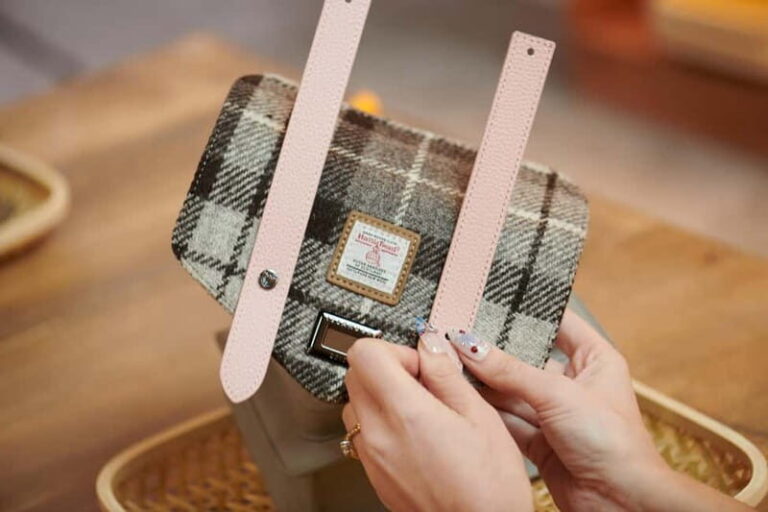 Islander® Harris Tweed® Mini Satchel Canongate Workshop - The Experience from the Perspective of Past Participants