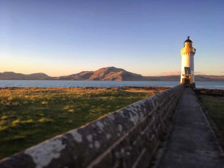 Isle of Mull: Guided Coastal Walk to Tobermory Lighthouse - The Scenic Route Along Mull’s Coast
