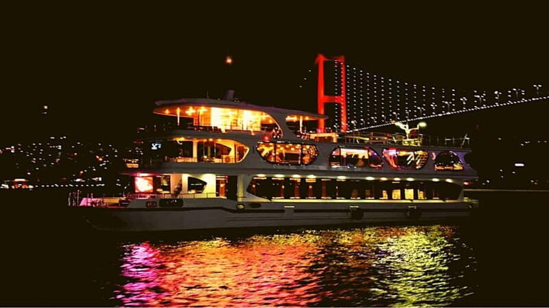 Istanbul: Bosphorus Dinner Cruise Includes Transfer & Drinks - Who Will Love This Tour?