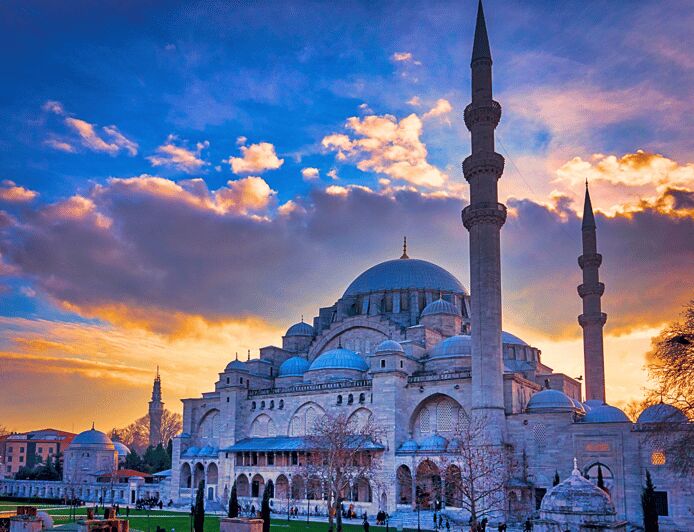 Istanbul: Private Guided Tour of Mosques, Bazaars & Museums - Practical Details and Tips