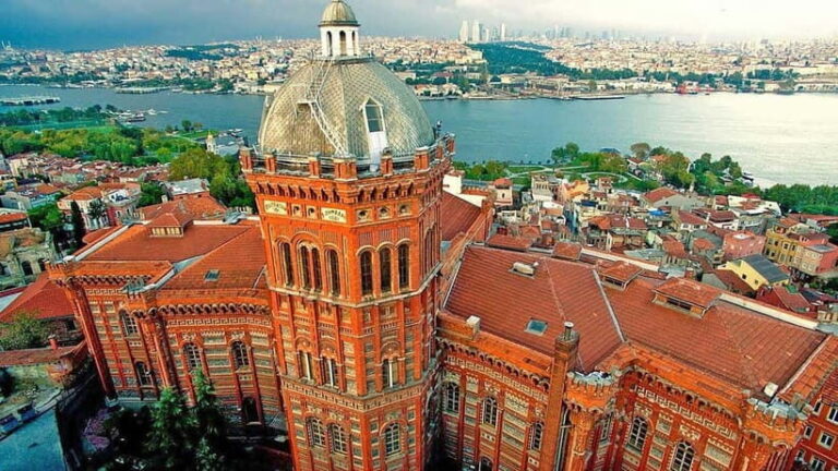 Istanbul: Rainbow Fener & Balat Walking Tour w/Local Guide - Practical Details and What to Expect