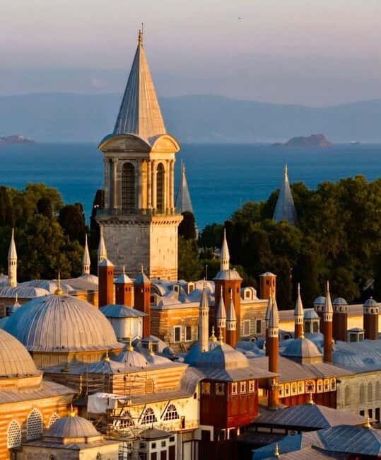 Istanbul: Topkapi Palace and Harem Ticket with Audio Guide - Who Should Consider This Tour?