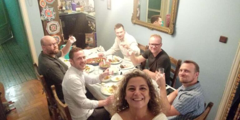 Istanbul: Traditional Turkish Dinner with Rak Tasting - Behind the Scenes: What Reviewers Say