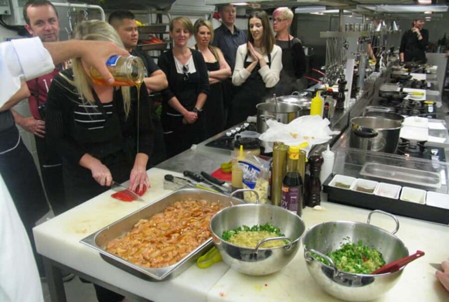 Istanbul: Turkish Cooking Class with Local Chef - Practical Tips