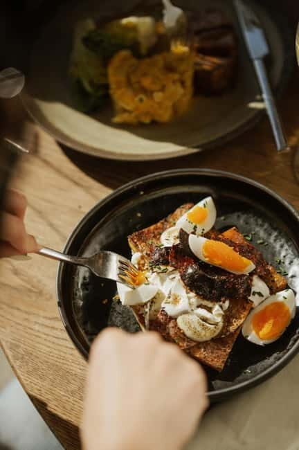 János Hill Sightseeing with Traditional Lunch: Normafa Síház - Practical Tips for Visitors