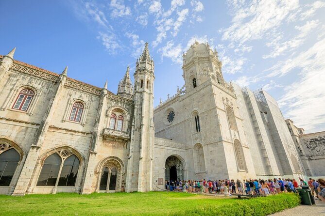 Jeronimos Monastery Entry Ticket with Self-Guided Audio Tour - Exploring the Jerónimos Monastery: A Deep Dive
