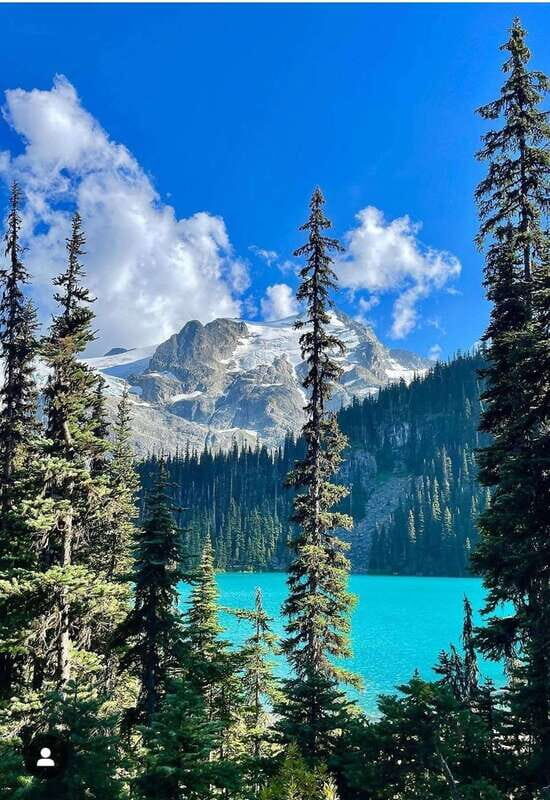 Joffre Lakes/ Hiking Day Trip - What’s Included and What You Should Bring