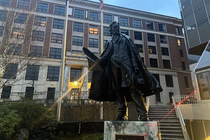 Juneau Ghost Walk: Explore Alaska's Haunted Capital - How the Tour Feels and What You Get