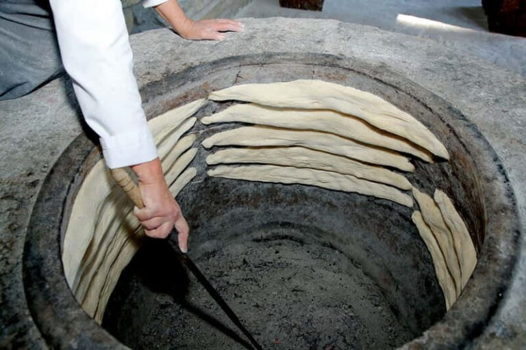 Kakheti & Sighnaghi Private Guided Day Trip with Wine - Practical Details and Considerations