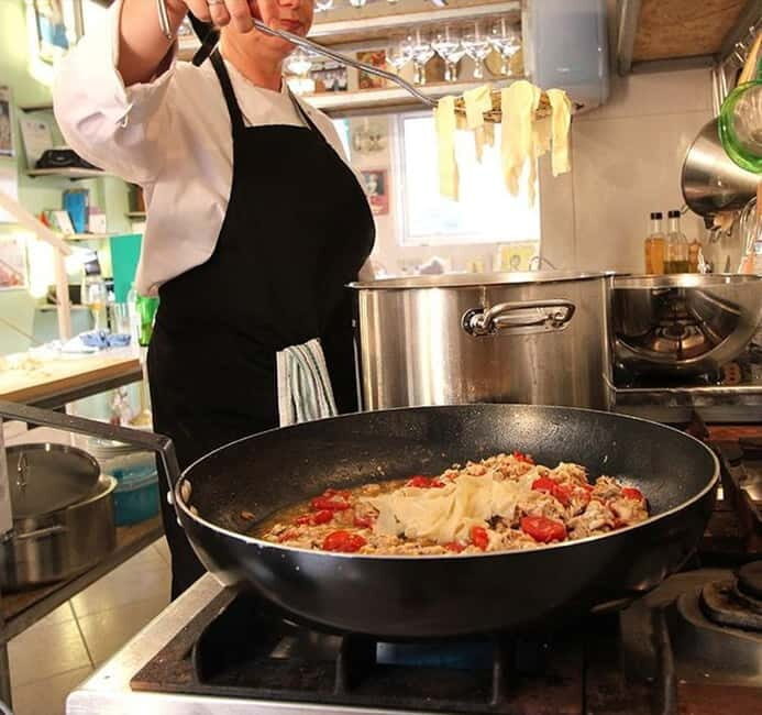 Kalamata Food Market and Cooking Class with Executive Chef - Who Will Love This Experience?