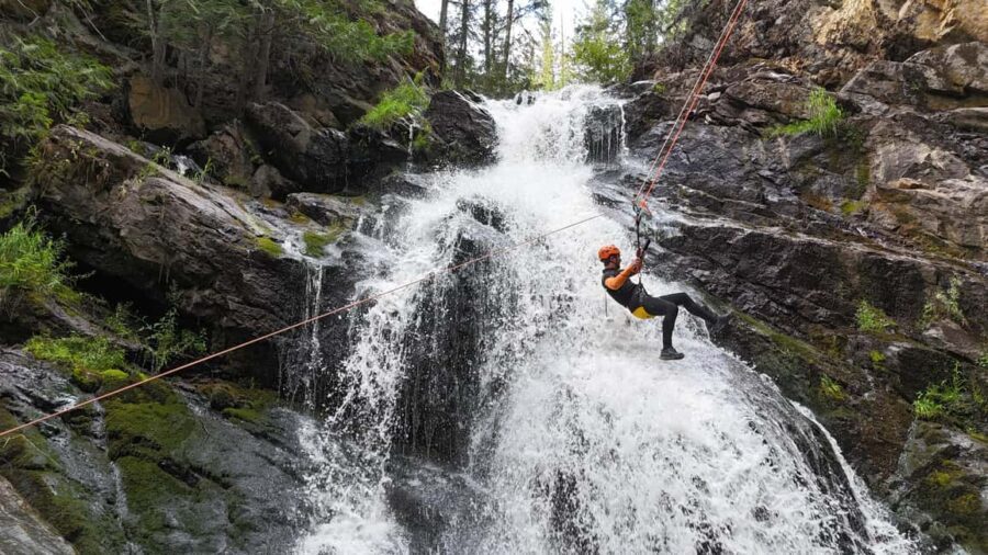 Kelowna: Adventure Canyoning Tour - What Makes This Canyoning Tour Stand Out?