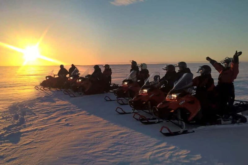 Kemi-Tornio: Sunrise snowmobile safari - What’s Included and What to Consider