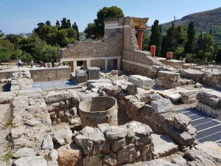 Knossos Palace and Pottery experience. Excursion Safari - Scenic Mountain Drive and Pottery Village