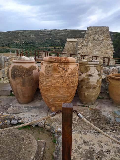 Knossos Palace , Museum & Heraklion city private tour - Delving into Minoan Mysteries at Heraklion Archaeological Museum