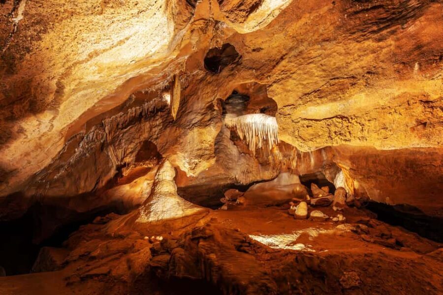 Konprusy Caves, Karltejn Castle & Czech Grand Canyon - A Deep Dive into the Experience