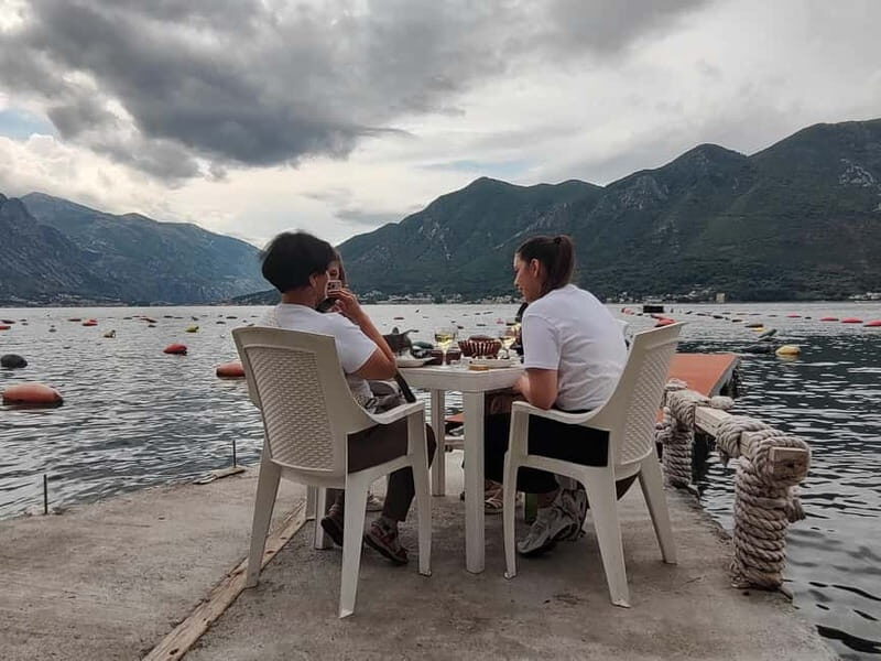 Kotor: Walking tour, car trip to Perast, boat to the island - Practical Details and Tips