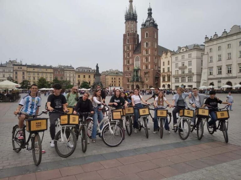 Krakow: 4h Old Town, Jewish Quarter and Getto Bike tour - What Does the Tour Cover?