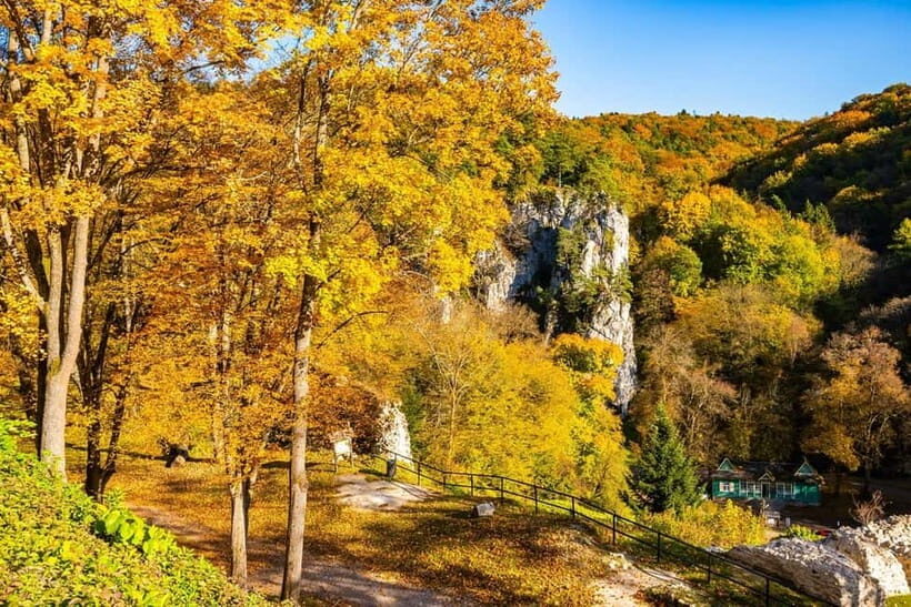 Krakow: Ojcow National Park & Pieskowa Skaa Castle Tour - A Closer Look at the Experience