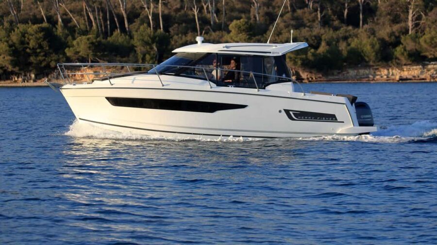 Krk: Rent a boat Merry Fisher 895 - Exploring the Islands and Hidden Coves