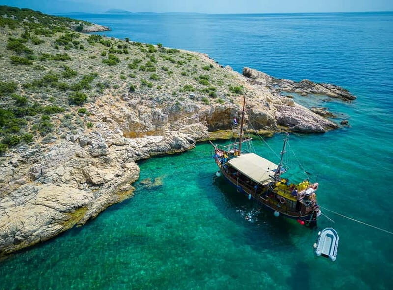 Krk : Sailing along the coasts of island Krk and Plavnik - Practical Details and What to Expect