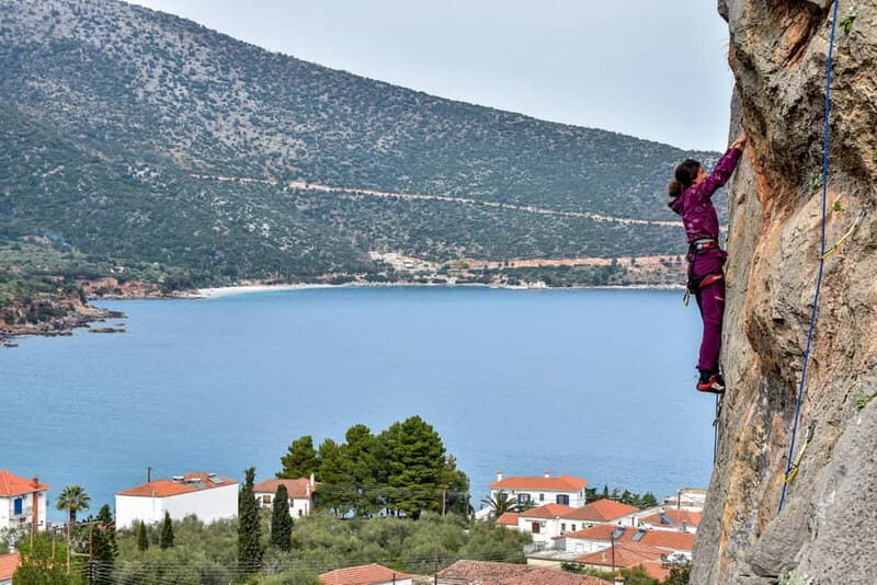 Kyparissi: Climbing Coaching and Technique on Stalactites - Who Will Love This Tour?