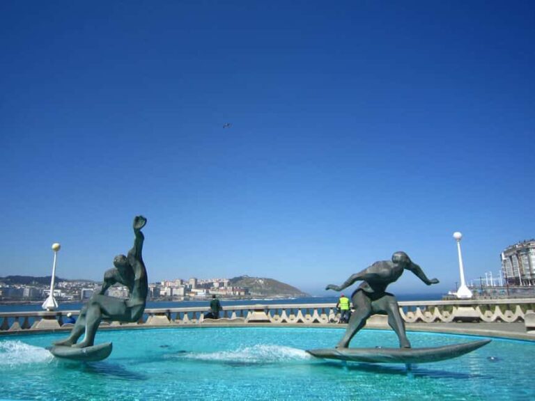 La Coruna: Sightseeing Bus Tour for Cruisers - The Experience and Its Benefits