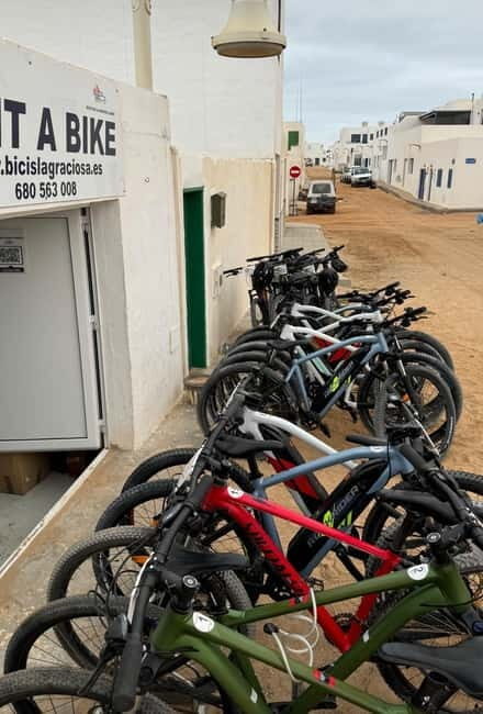 La Graciosa: Rent your ELECTRIC BIKE and explore the island at your own pace. - Why Choose This Electric Bike Tour?