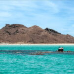 La Paz: Boat ride to Espiritu Santo island and sloop - The Boat and Itinerary Logistics