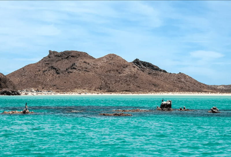 La Paz: Boat ride to Espiritu Santo island and sloop - The Boat and Itinerary Logistics