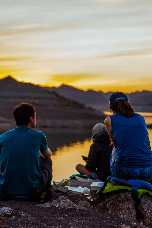 Lake Mead: Sunset Kayaking Tour with Dinner and Campfire - Why This Tour Offers Great Value