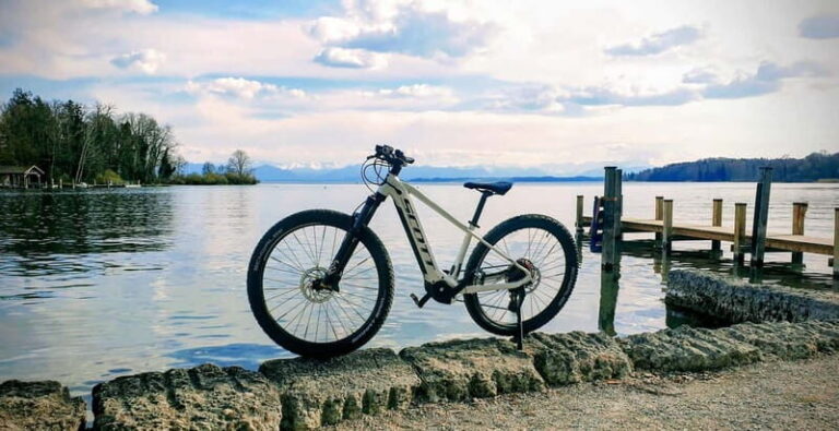 Lake Starnberg: Beautiful insider bike tour around Lake Starnberg! - The Real Value of This Experience