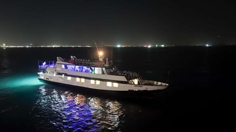 Larnaca: Disco Sunset cruise - An In-Depth Look at the Disco Sunset Cruise  