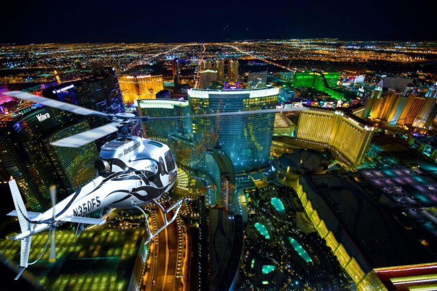 Las Vegas: Nighttime Helicopter Flight over the Strip - A Closer Look at the Experience