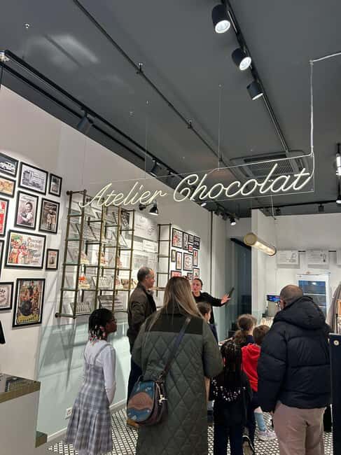 Lausanne: Between exploring the city and gourmet tasting - Exploring Lausanne: Discovering Hidden Gems and Scenic Views