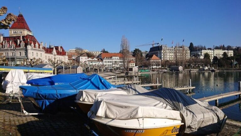 Lausanne: Private Exclusive History Tour with a Local - The Experience in Practice