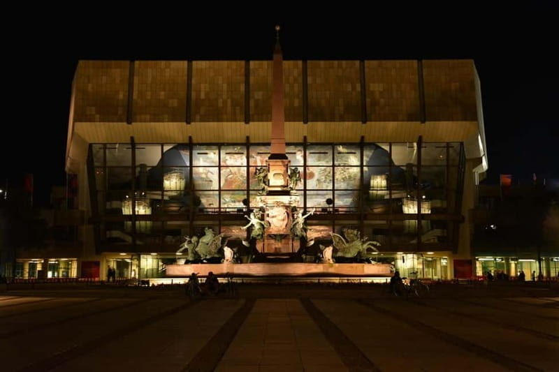 Leipzig Night Watchman 2.0: modern evening tour entertaining & visually stunning! - FAQs