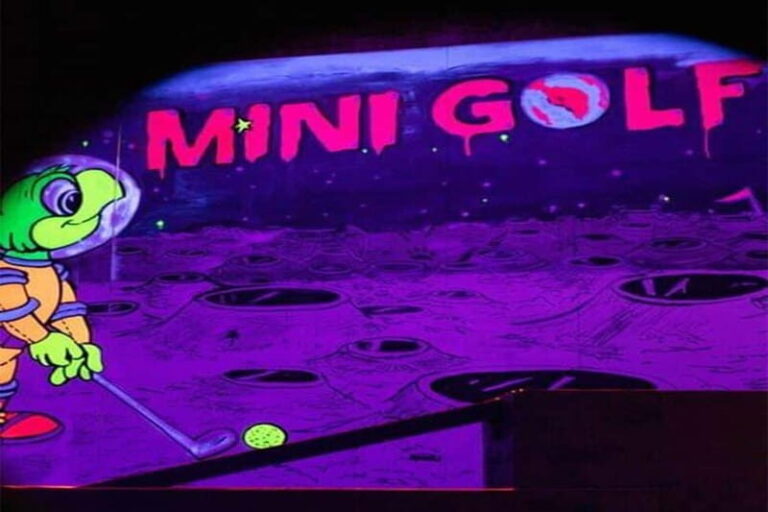 Lisbon: 18-Hole Indoor Minigolf Ticket with Bar Area - Who Is This Experience Best For?