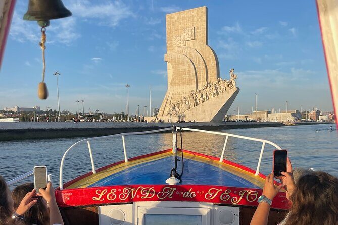 Lisbon Daytime & Sunset Tradicional Boat Tour Sightseeing Cruise - Meeting Points and Practical Details