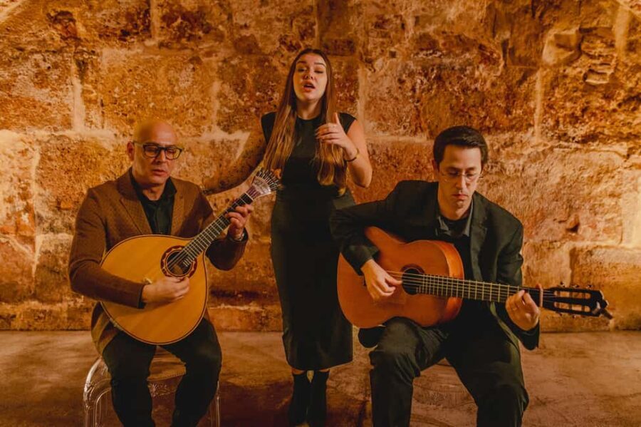 Lisbon: Fado Show and Wine inside Medieval Walls - Discovering the Venue: A Step Back in Time
