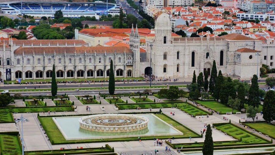 Lisbon in 1 Day: An Unforgettable Tour of the City of Seven Hills - Authentic Traveler Experiences