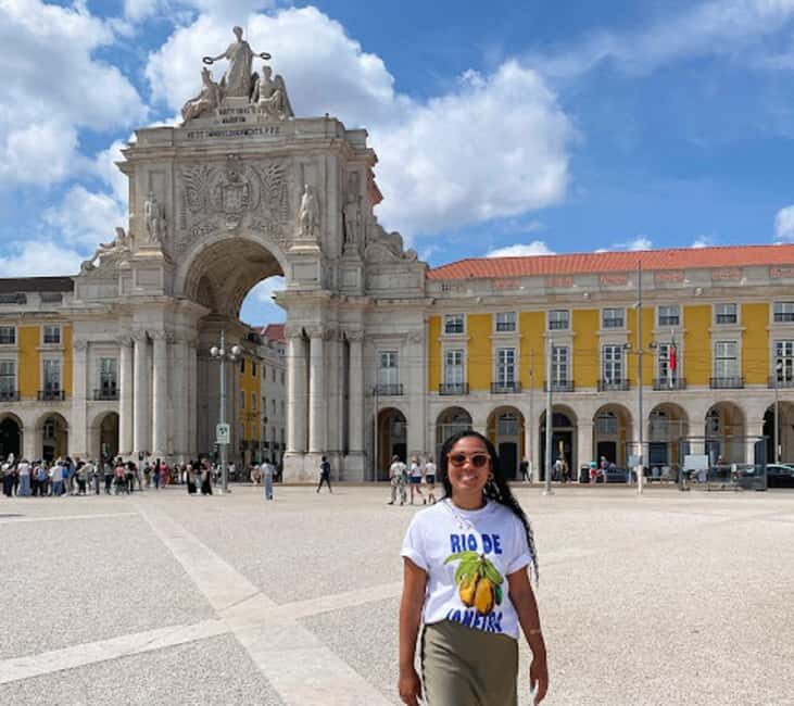 Lisbon: Learn Portuguese While Tasting Guided Walking Tour - Why This Tour Works for Different Travelers