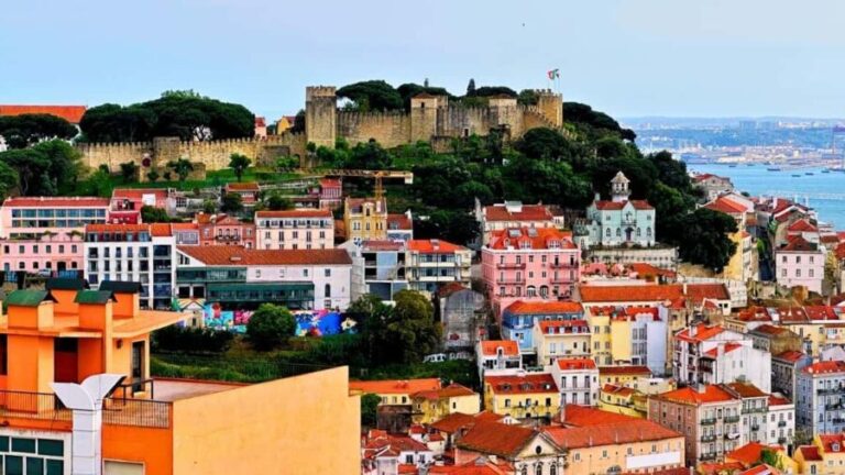 Lisbon: Old Town Tuk-Tuk Tour - Who This Tour Is Best For