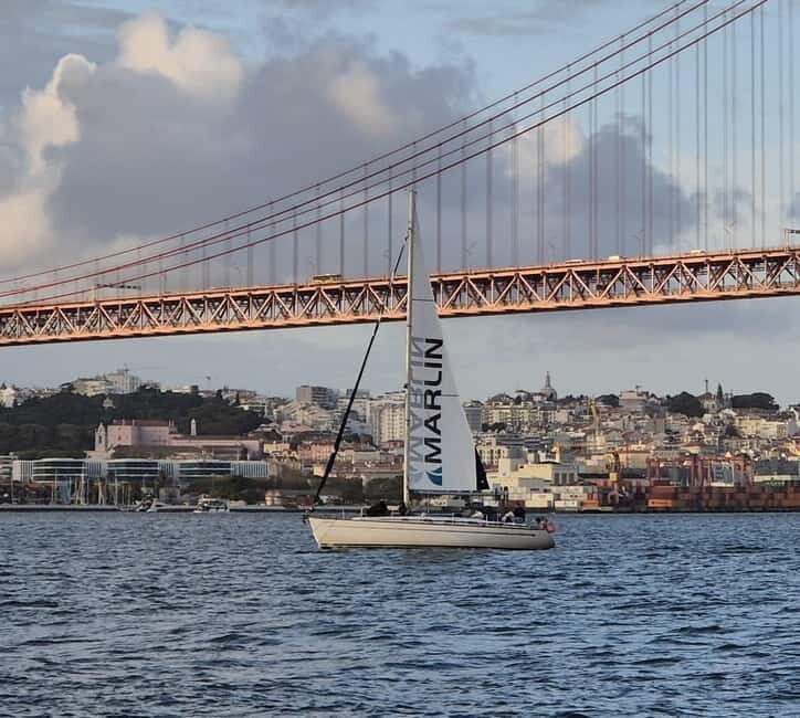 Lisbon: Sailing Boat Tour with Drinks - The Itinerary in Detail: What You’ll See and Experience