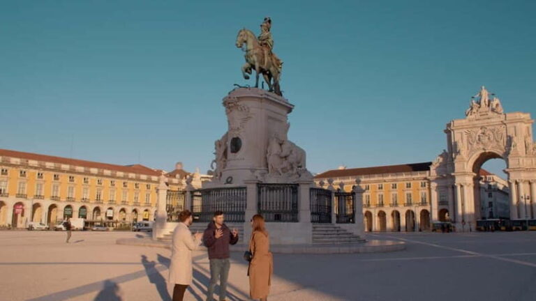 Lisbon: Sunrise Walking Tour Before the Crowds - The Itinerary in Detail