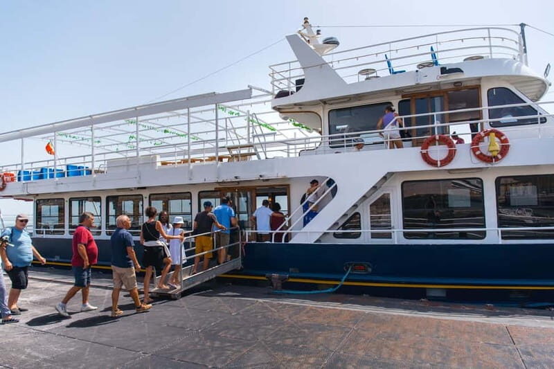 Lisbon: Tagus River New Year's Cruise with Live DJ - Who Should Consider This Experience?