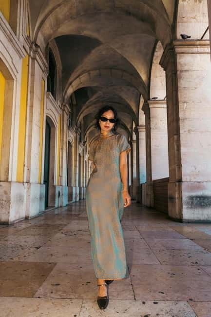 Lisbon Through the Lens Photoshoot with a Local Professional - What’s Included and How It Adds Value