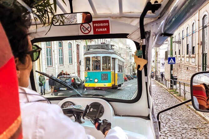 Lisbon tour Oldtown & Viewpoints on a tuktuk - Practicalities and Value